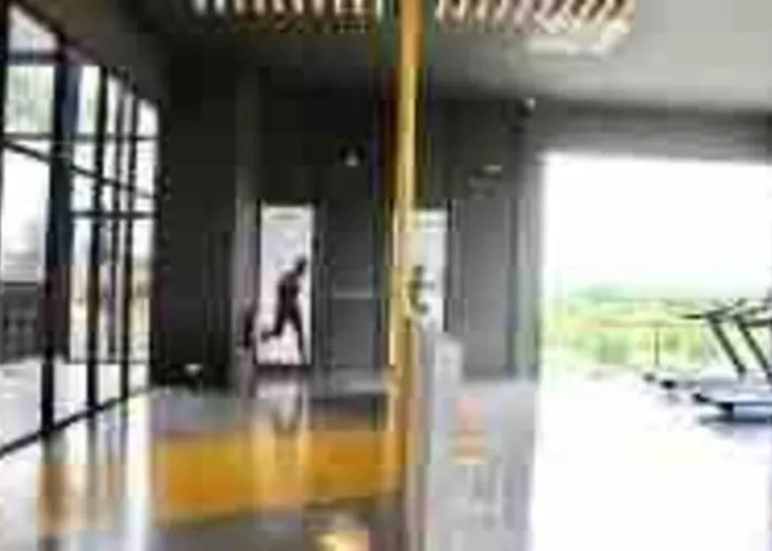 Bs0317- Klia- Self Check-In - Wi-Fi- Netflix-Parking- Bell Suites - Sepang, 5069